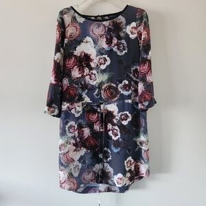 CLUB MONACO | 100% silk dress floral roses gray pink sz 2